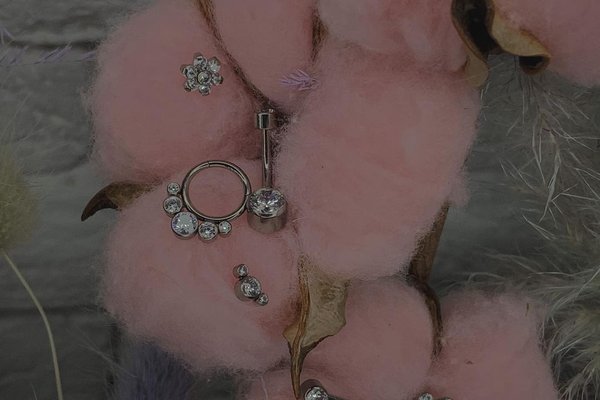 Body piercing classes in Latvia